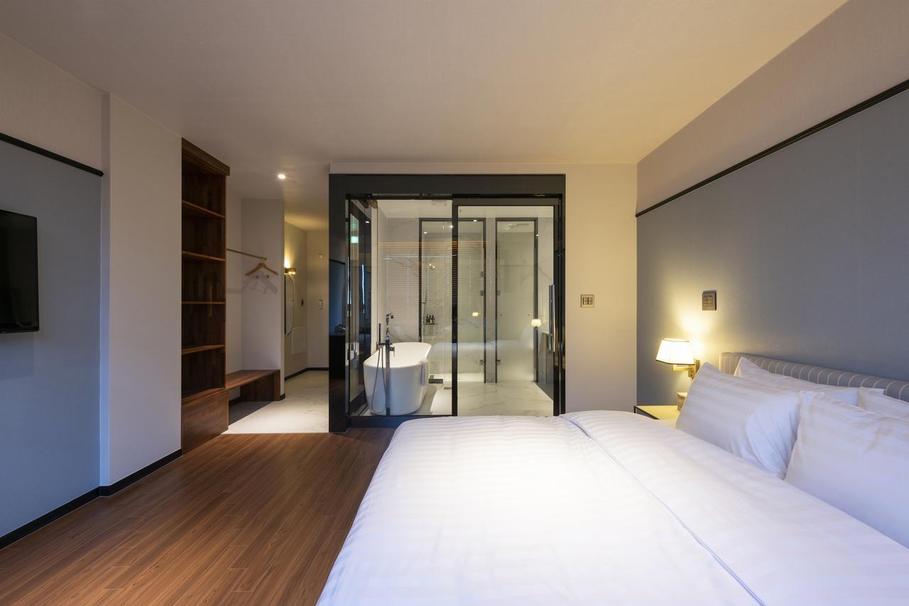 Brown-Dot Hotel Shinho Пусан Екстериор снимка