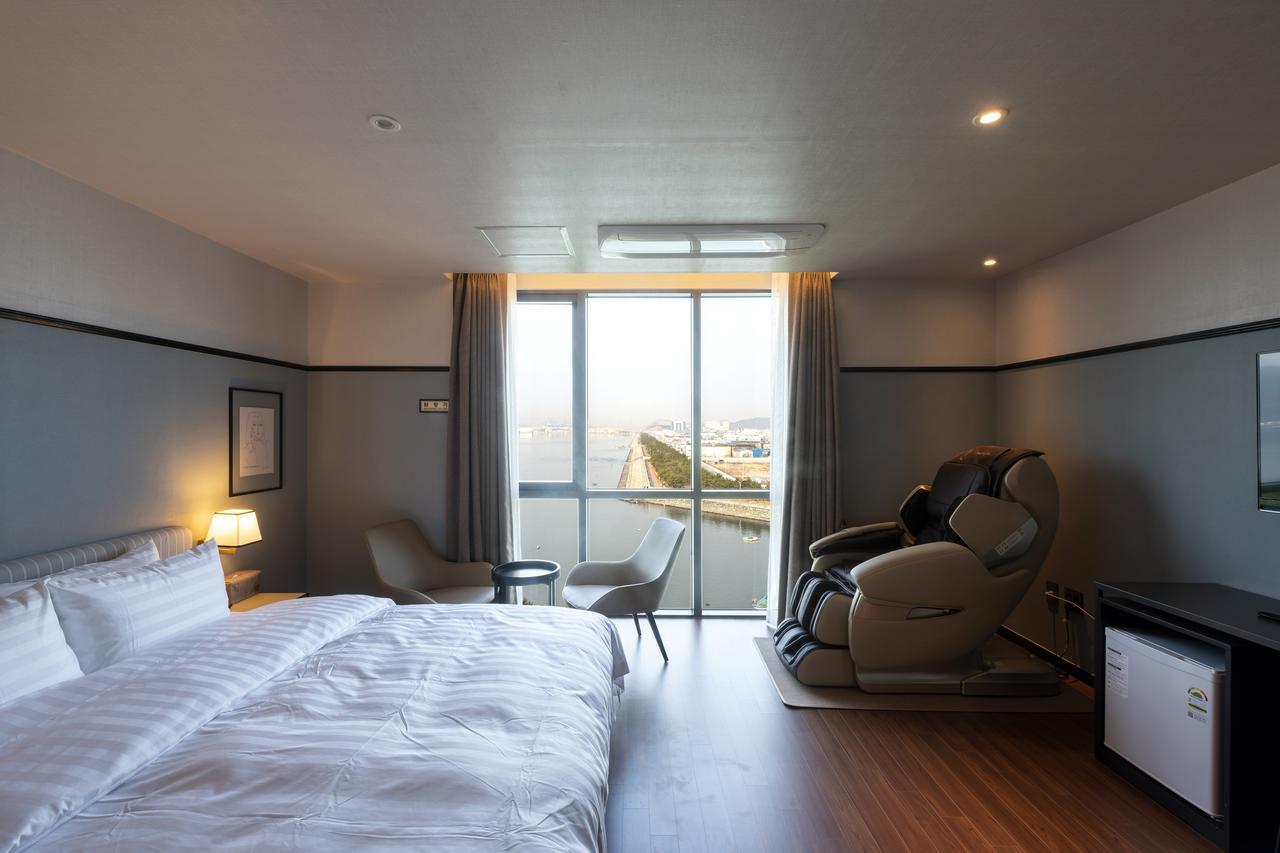 Brown-Dot Hotel Shinho Пусан Екстериор снимка
