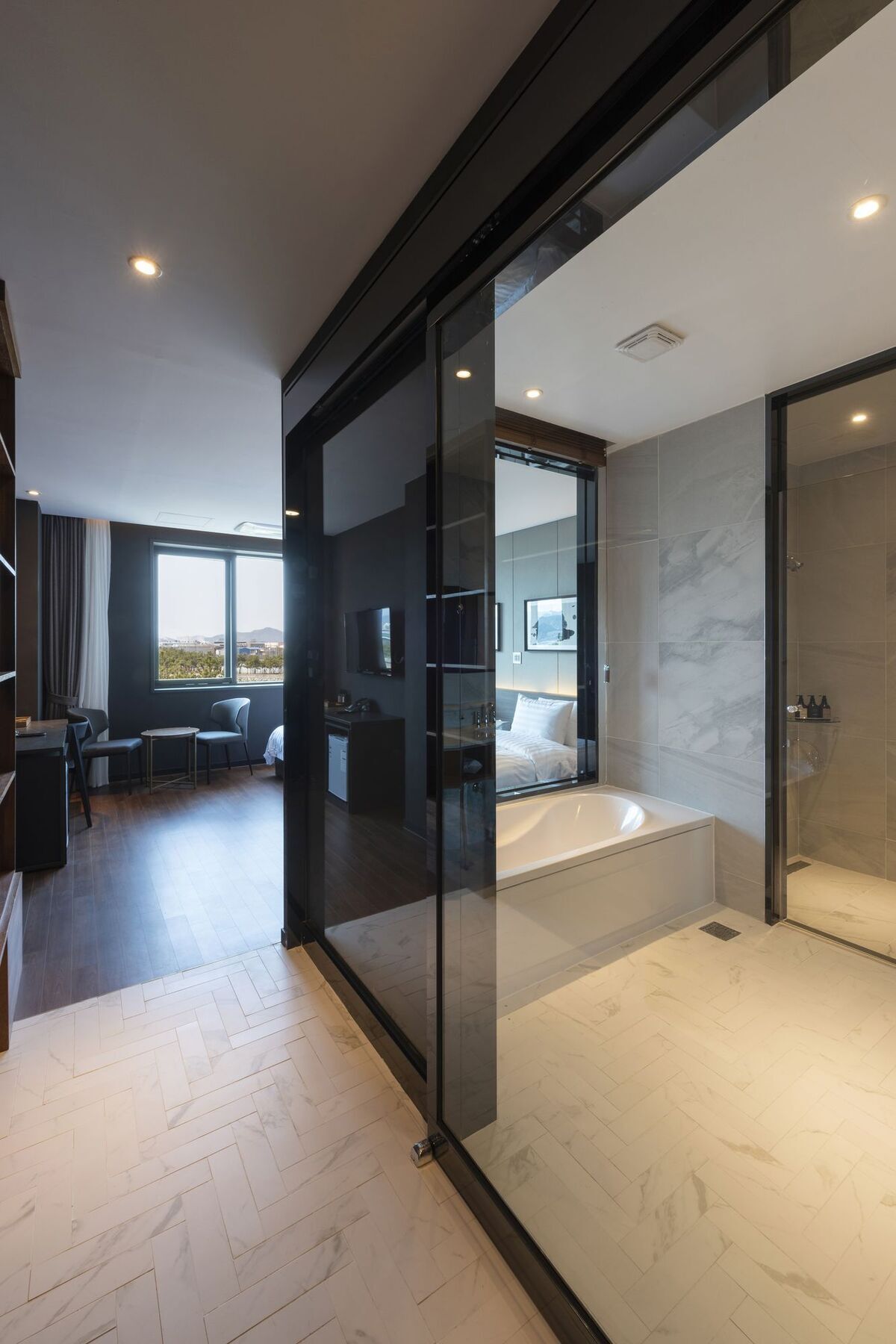 Brown-Dot Hotel Shinho Пусан Екстериор снимка