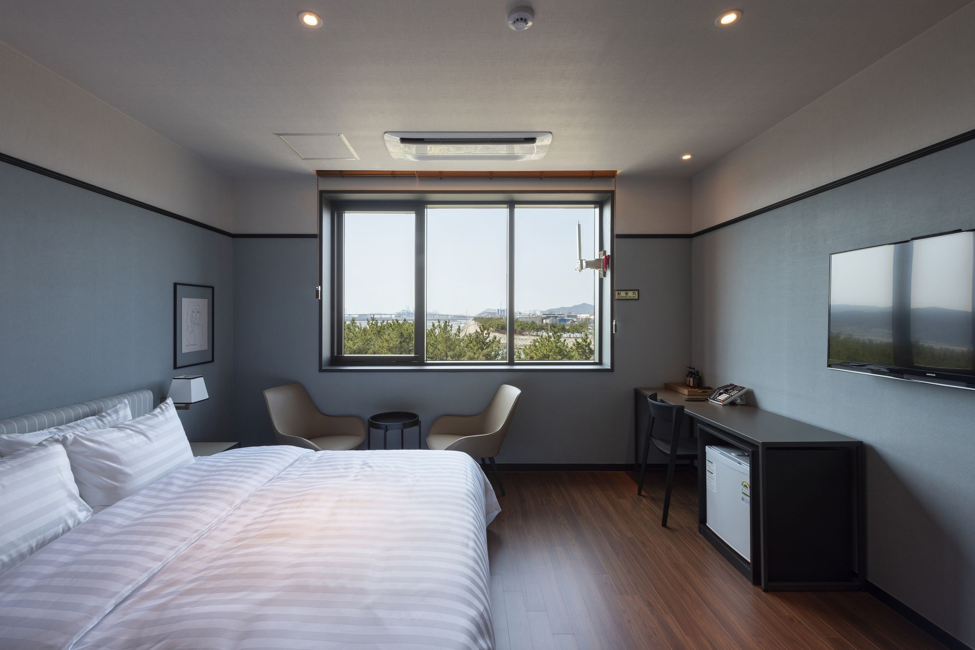 Brown-Dot Hotel Shinho Пусан Екстериор снимка